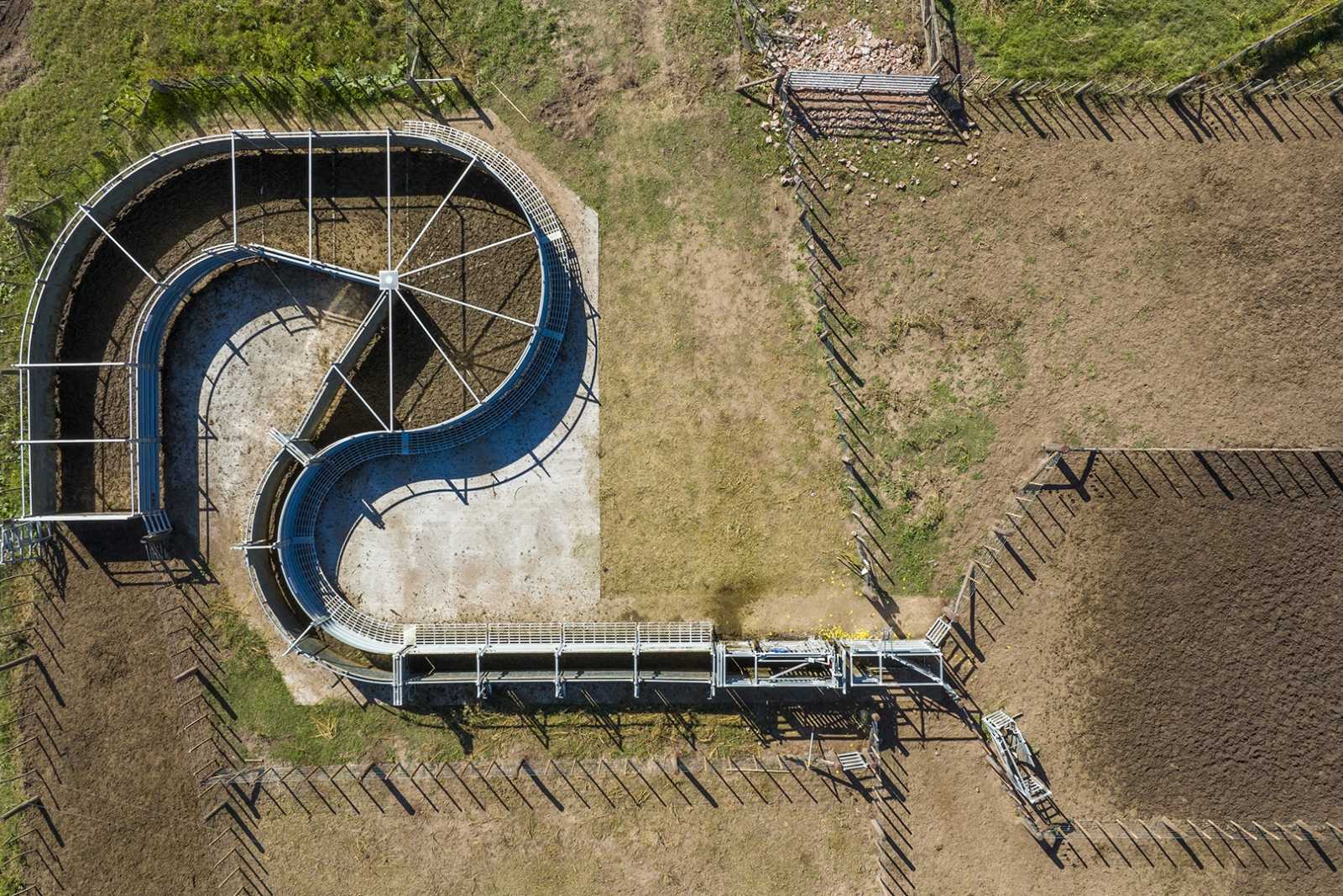 Instalación Completa Farmquip en Campo de Cría