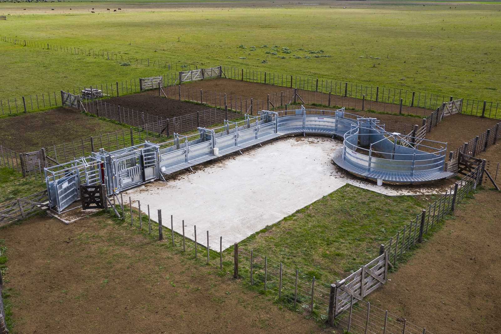 Equipamiento para manejar ganado en Ayacucho prov. de Buenos Aires